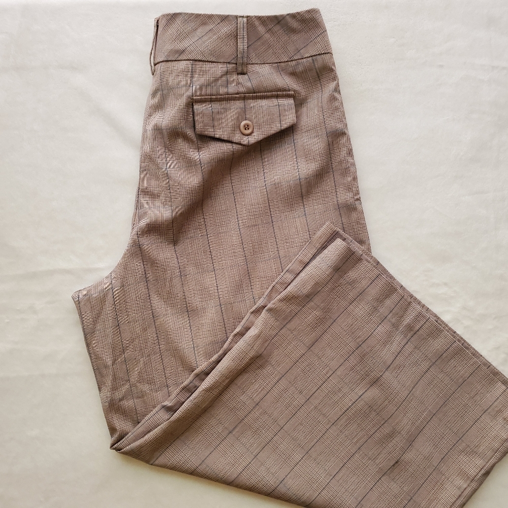 Cropped Pants